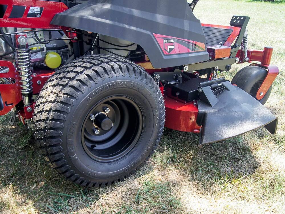 Ferris 500S (5902051) 48" 25HP Briggs and Stratton