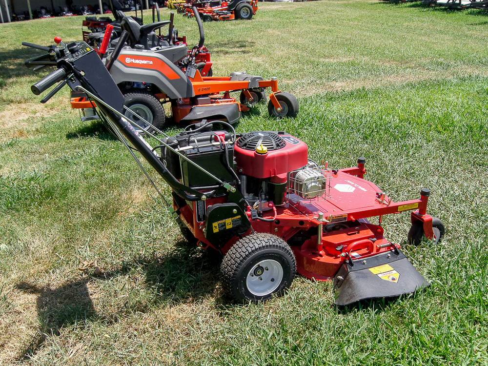 Worldlawn WY32X11BSE 32" Walk Behind Lawn Mower 10.5HP Briggs