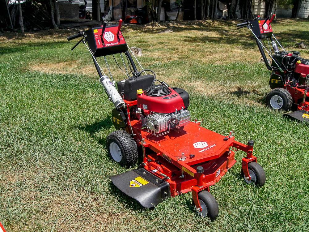 Worldlawn WY28X11BS 28" Walk Behind Lawn Mower 10.5HP Briggs