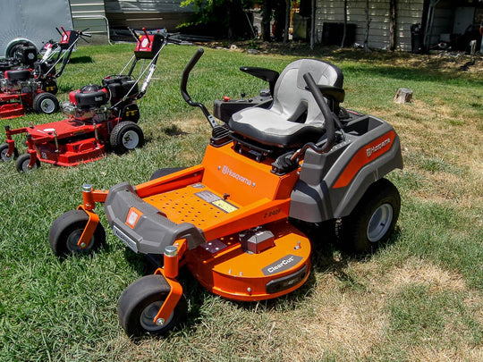 Husqvarna Z242F 42" Zero Turn Mower 21.5HP Kawasaki