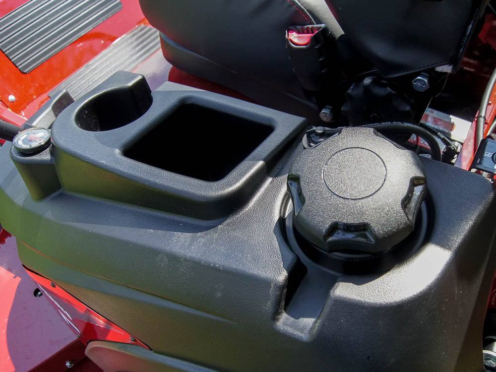 Ferris 72" ISX3300 (5902035) 36HP Vanguard Zero Turn Mower