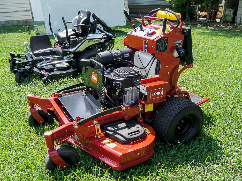 Toro GrandStand 74513 Stand On Mower