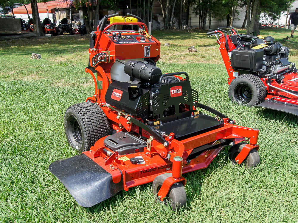 Toro GrandStand 74513 Stand On Mower