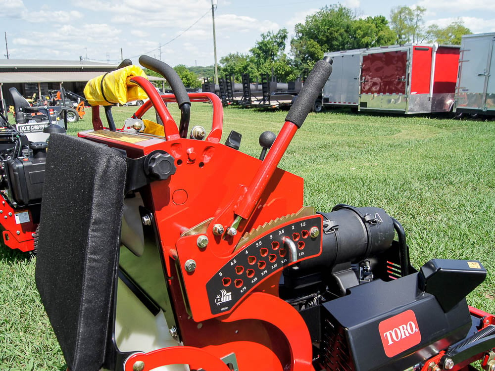 Toro GrandStand 74513 Stand On Mower