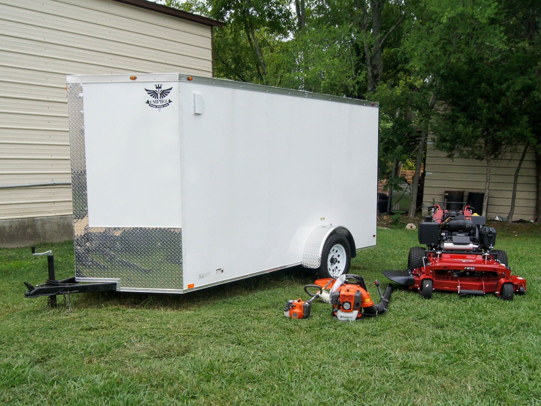 Ferris 5901892 FW45 52" 28HP Vanguard Walk Behind Enclosed Trailer Handheld Package