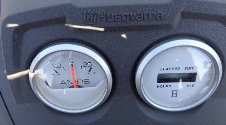 YT48XLS right side view