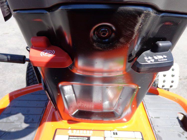 YT48XLS right side view