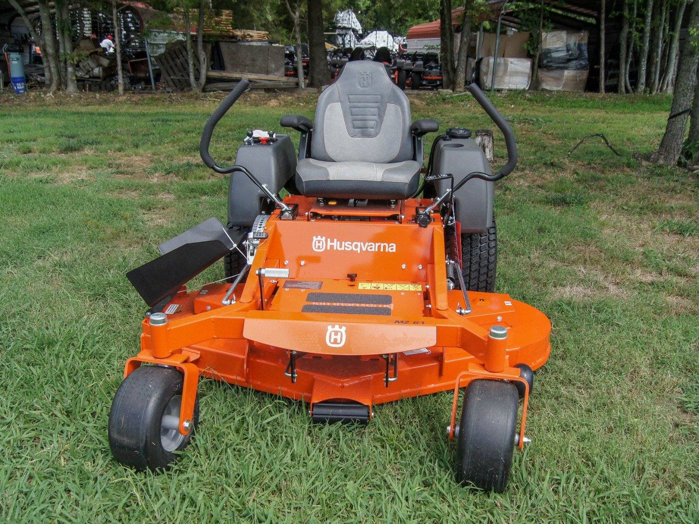 Husqvarna MZ61 Zero Turn Mower 61" Deck 27 HP Briggs & Stratton