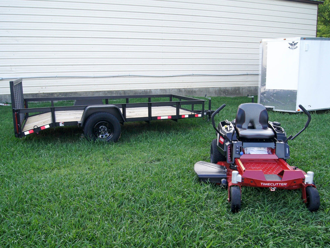 Toro 75746 TimeCutter Zero Turn Mower Handhelds Utility Trailer Bundle