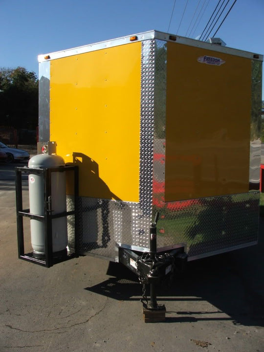 Concession Trailer 8.5'x14' Yellow White Background