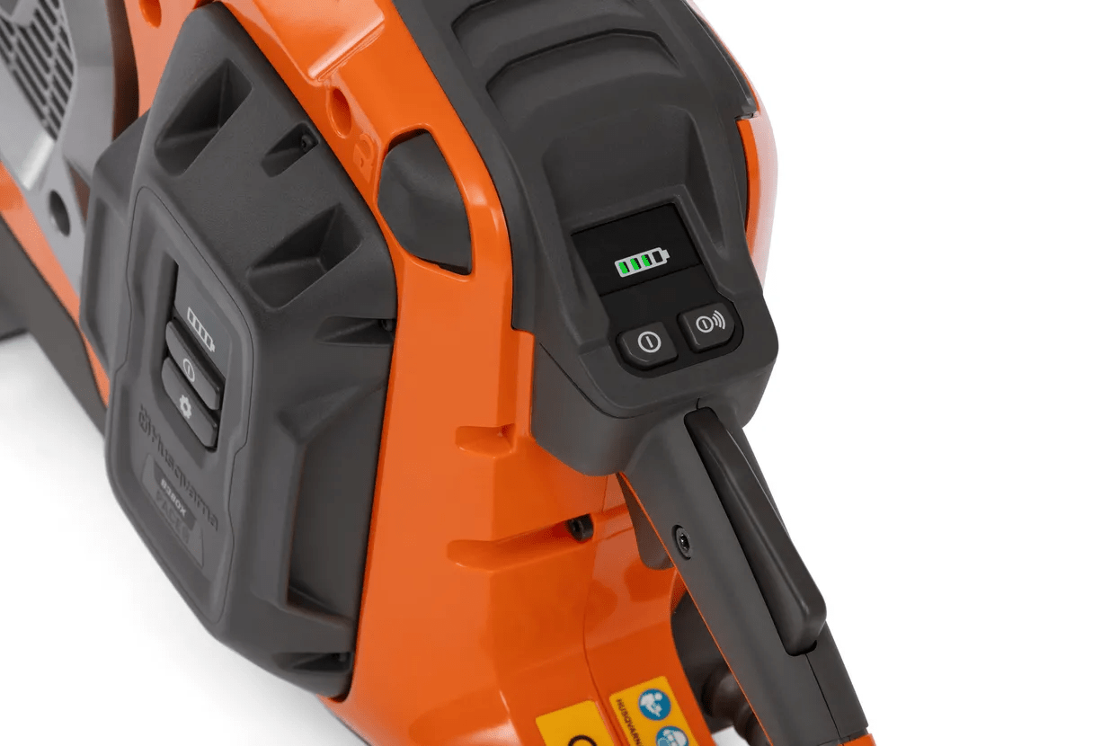 Husqvarna K1 PACE 14" Premium Battery Cutter Kit – Includes B750X Battery & C1800X Charger - SLE Equipment - 3