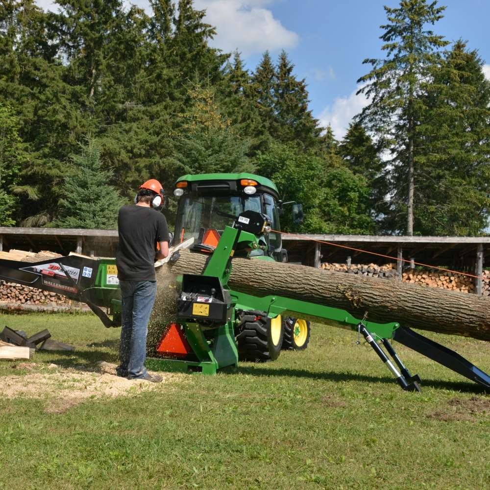Wallenstein WP240 Wood Processor 25 Ton