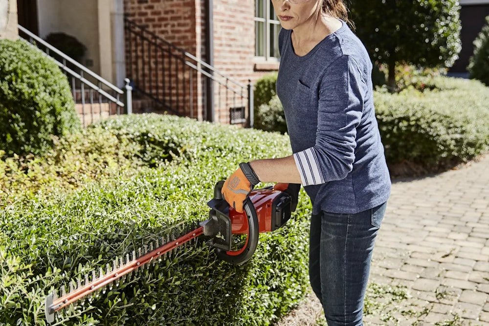 Husqvarna 115iHD55 36V 22" Hedge Trimmer (Battery and Charger) - SLE Equipment - 16