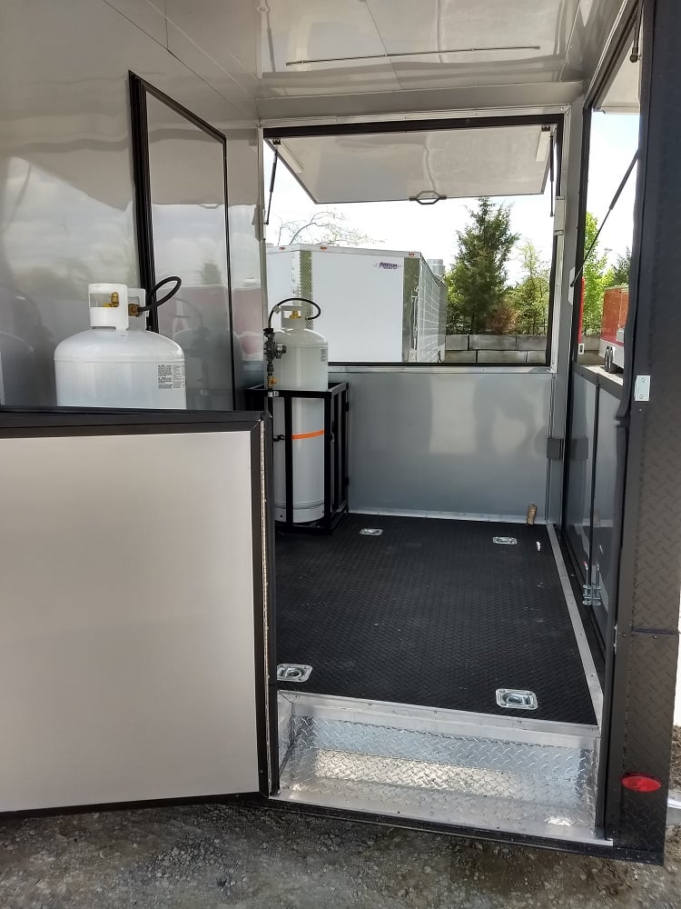 8.5' x 22' Black Out Concession Food Trailer With Appliances