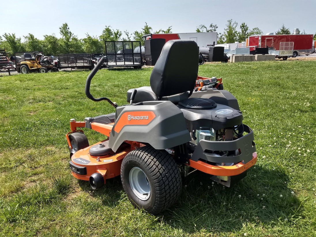 Husqvarna Z254F Zero Turn Lawn Mower