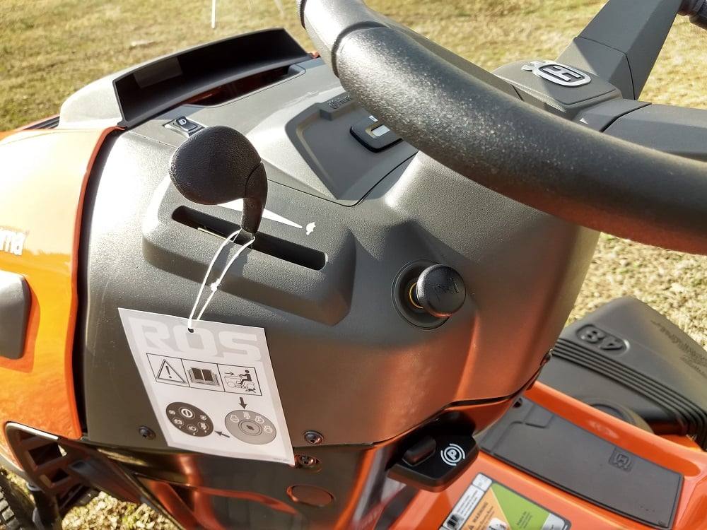 Husqvarna YTH24K48 48 Inch Riding Tractor with Gift Card