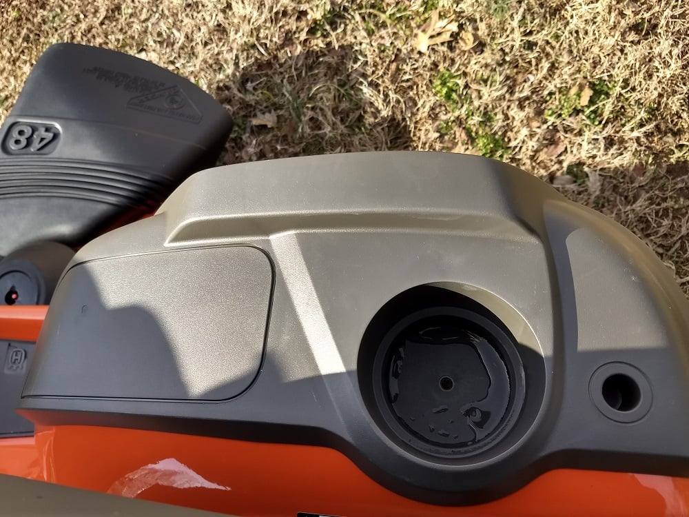 Husqvarna YTH24K48 48 Inch Riding Tractor with Gift Card