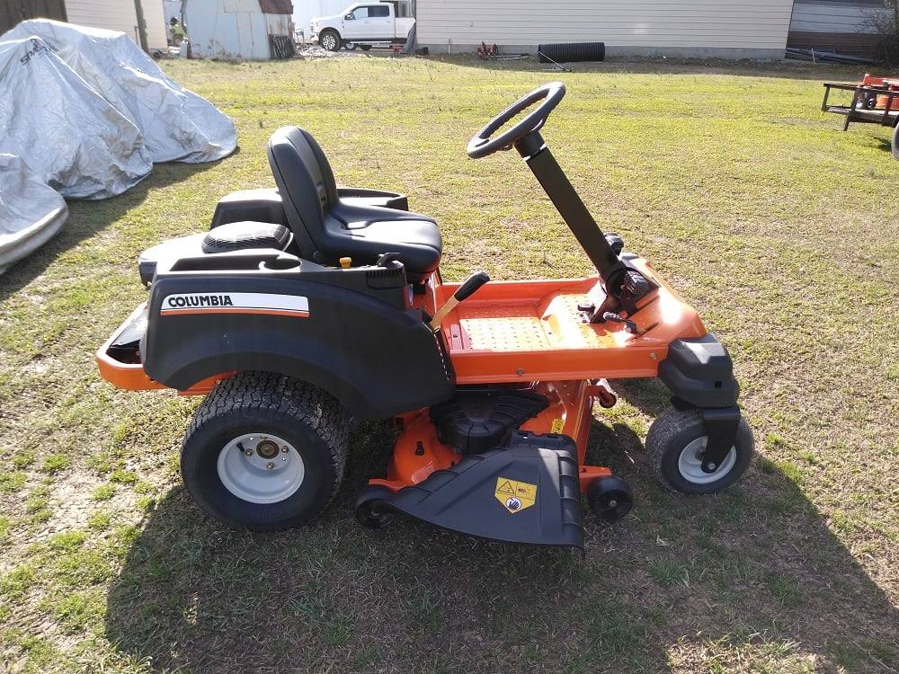 Columbia ZTS54KH 54" Zero Turn Mower Front Right