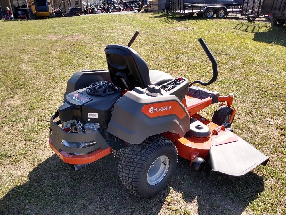 Husqvarna Z254F 23 HP Kawasaki Zero Turn Lawn Mower with Gift Card
