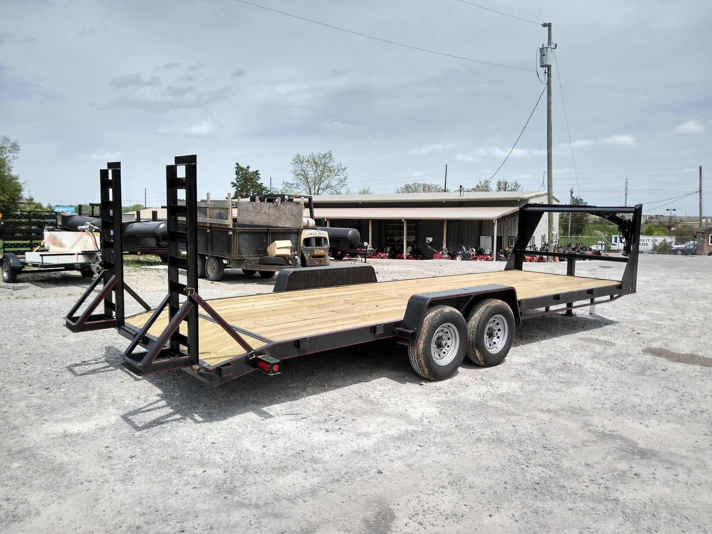 Equipment Utility Trailer 7' X 24' Dovetail Gooseneck 1