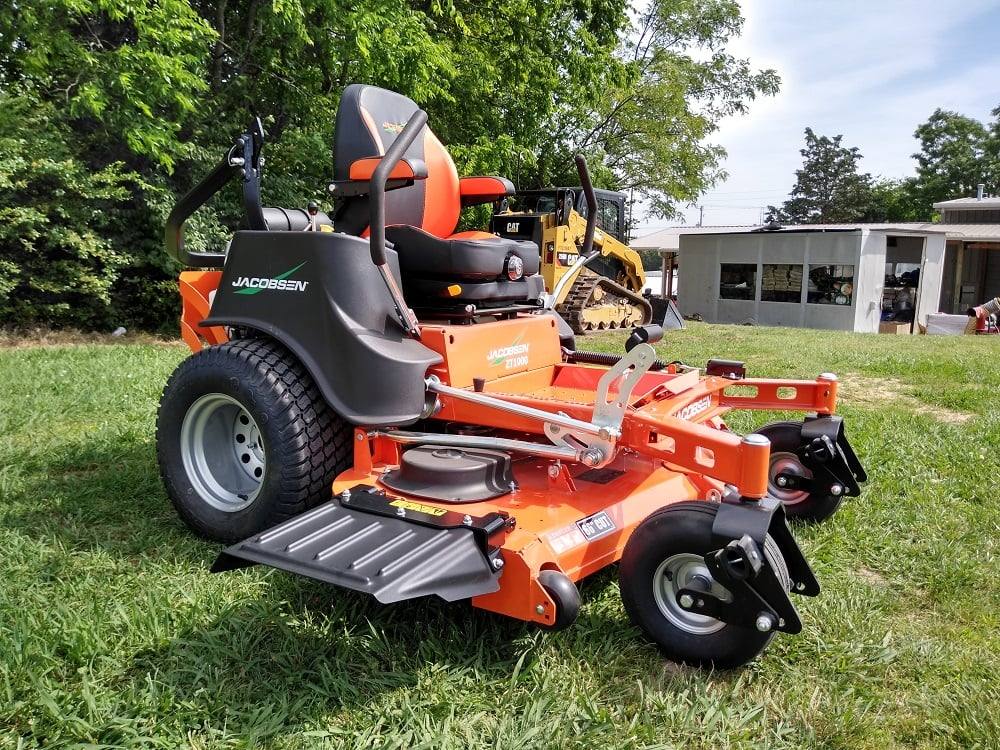 Jacobsen ZT1000 3366KOE 66" Zero Turn Mower 33hp Kohler
