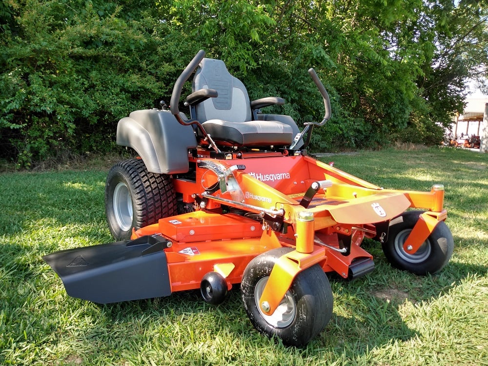 Husqvarna MZ61 Zero Turn Mower 61" Deck 27 HP Briggs & Stratton