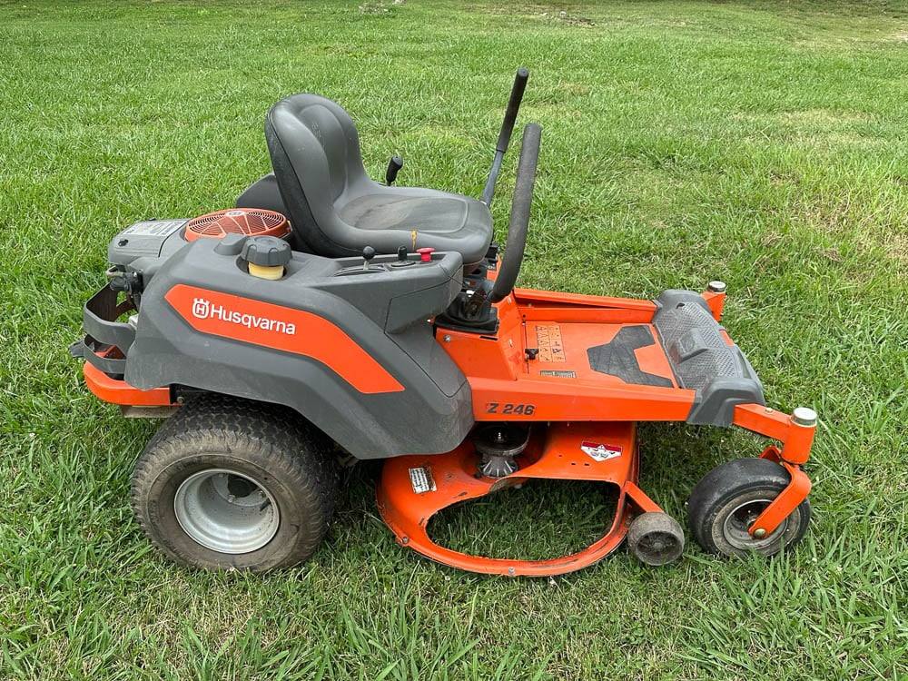 USED Husqvarna Z246 Zero Turn Mower 23HP Briggs 141HRS