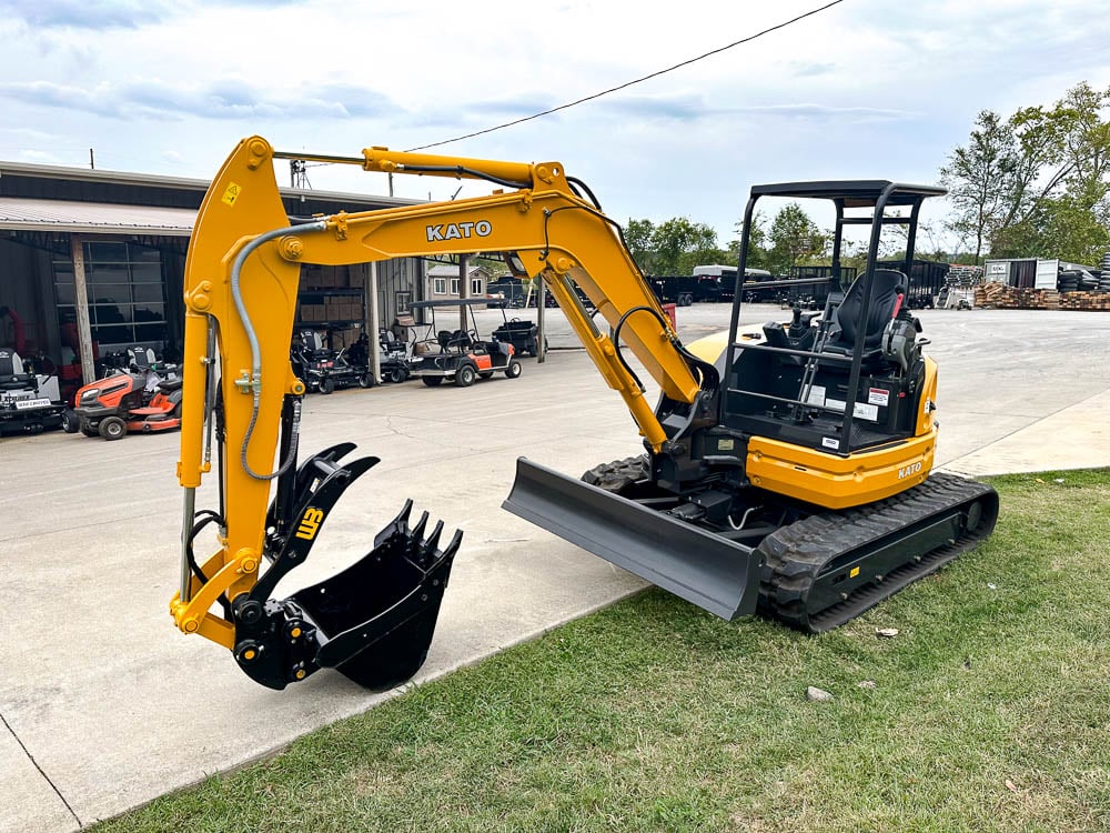 Kato HD50V5 Mini Excavator 43.5HP Kubota Diesel