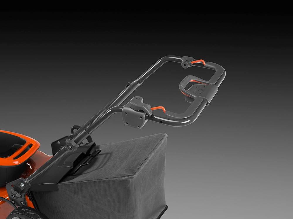 Husqvarna LE 121P Lithium Ion Battery Powered 20" Push Mower with Batteries