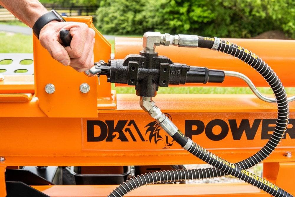 DK2 OPS232 32-Ton Horizontal/Vertical Hydraulic Log Splitter KOH