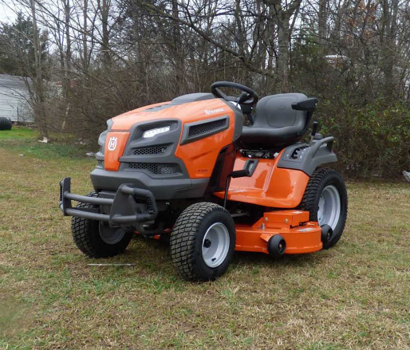 Husqvarna Lawn Tractor GT52XLSi Bagger
