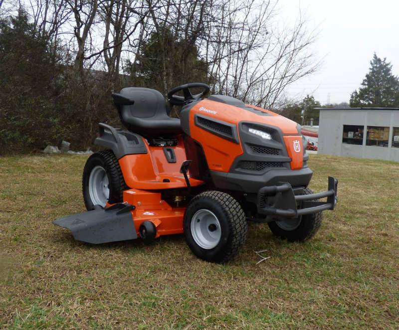 Husqvarna GT52XLSi with Dump Cart
