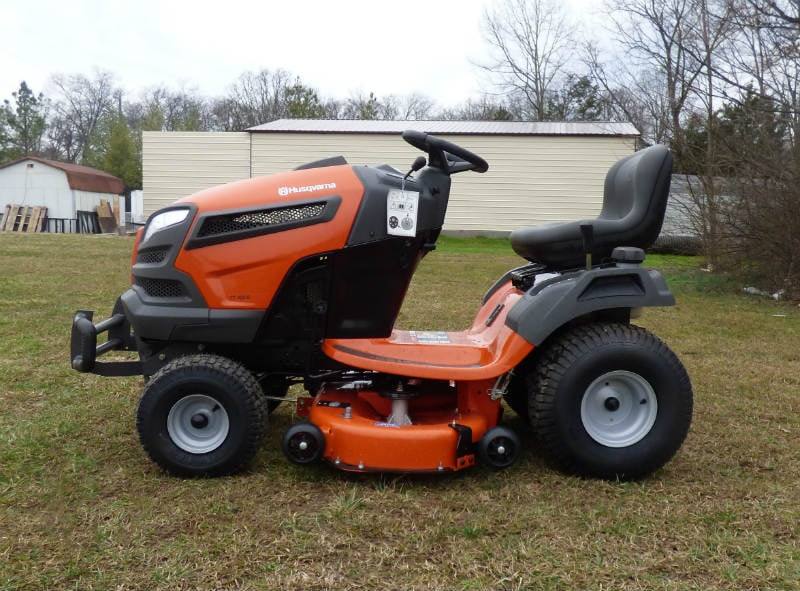 Husqvarna YT42LS Lawn Tractor 22 hp Kohler with Dump Cart
