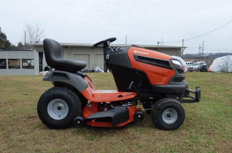 Husqvarna YT42LS Lawn Tractor 22 hp Kohler with Dump Cart