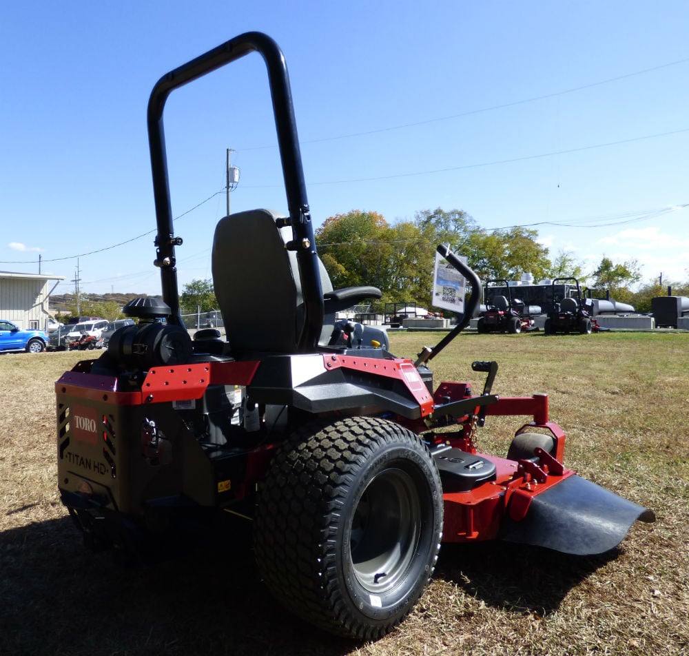 Toro 74472 Titan HD 2500 Zero Turn Mower 60" - 23.5hp Kawa