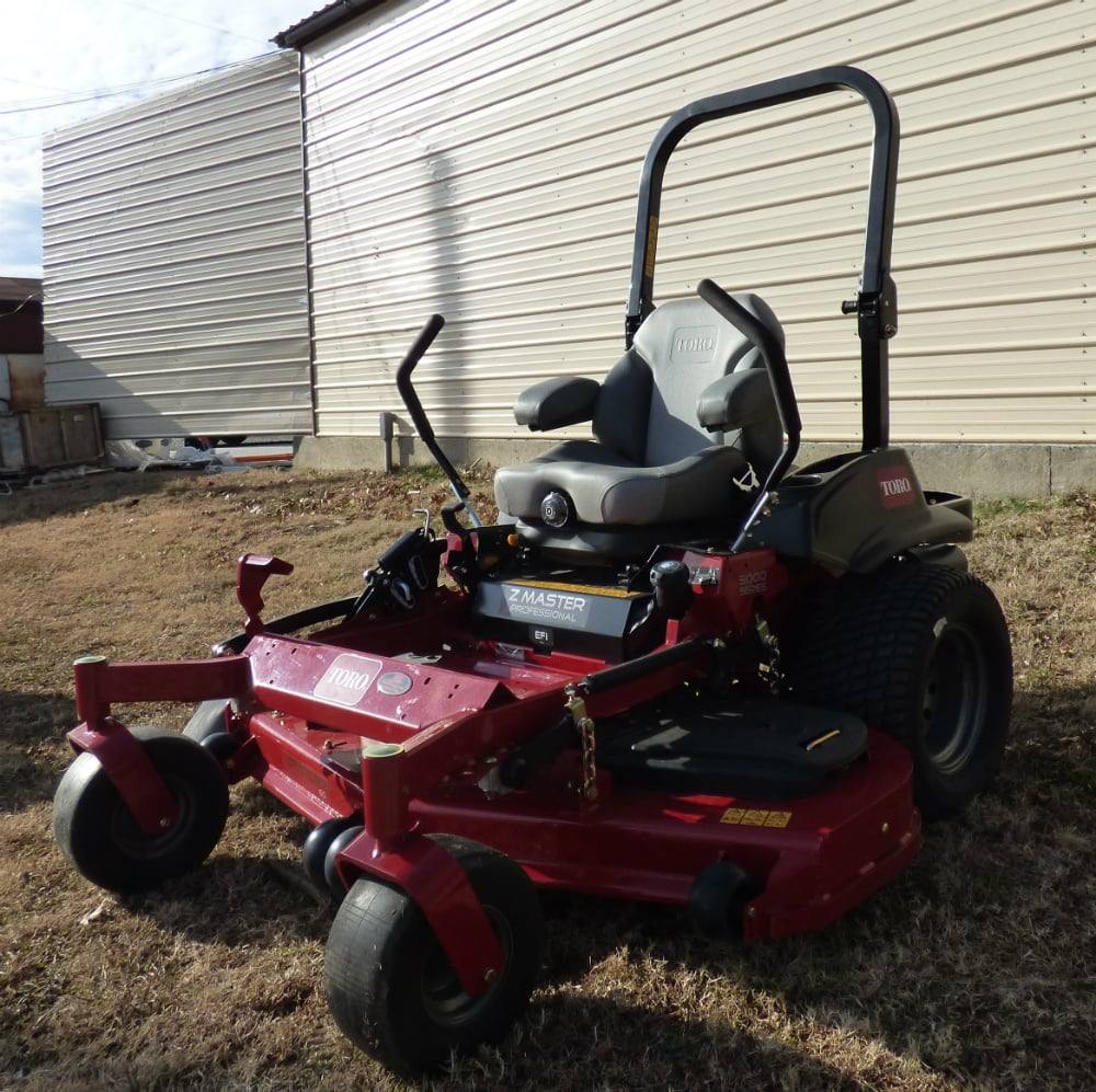 Toro Z Master 5000 Zero Turn Mower 60" Deck 25 HP Kohler EFI