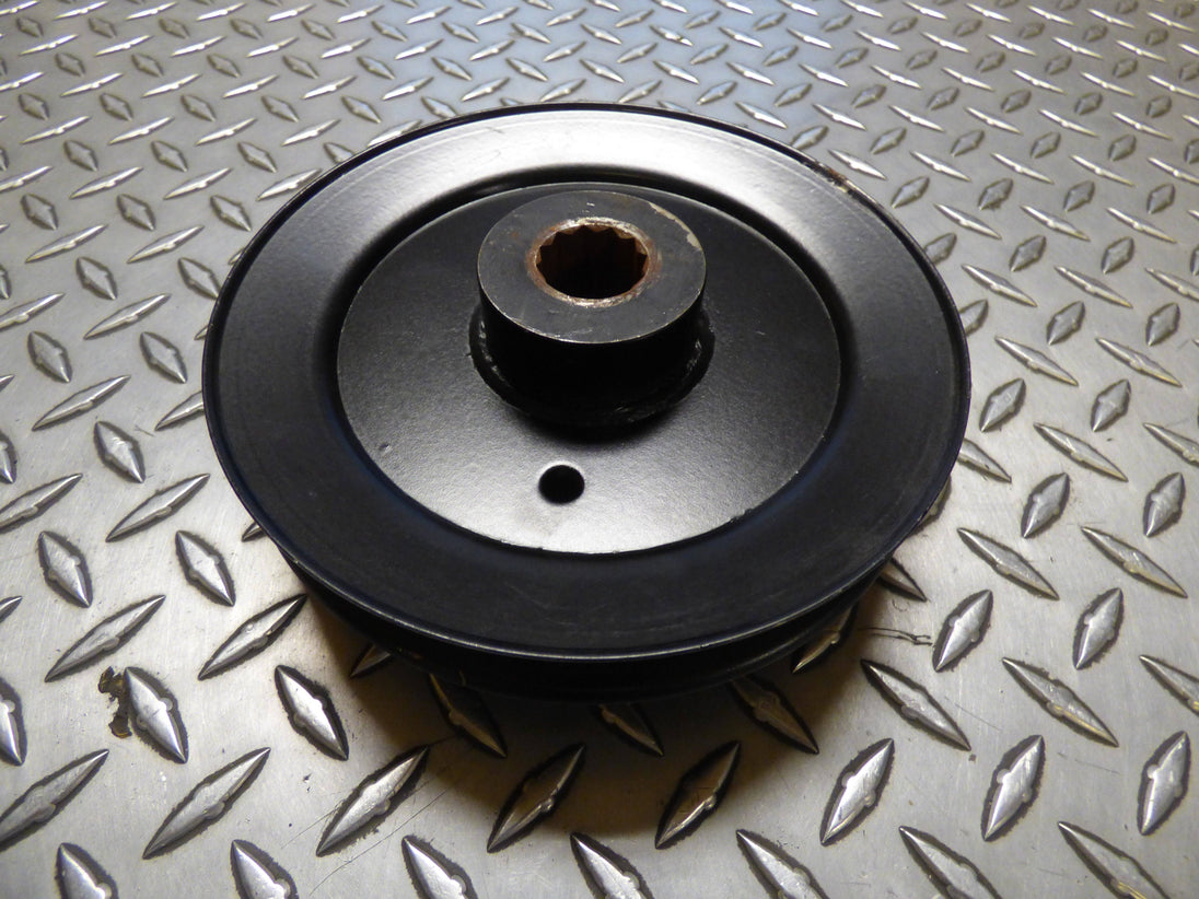 Husqvarna 539108948 61 inch Hex Double Stacked Pulley Top