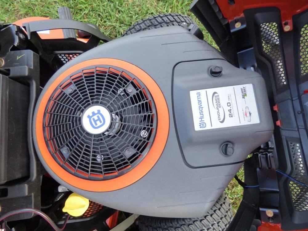 Husqvarna GTH52XLS Lawn Tractor 52" Briggs Bagger