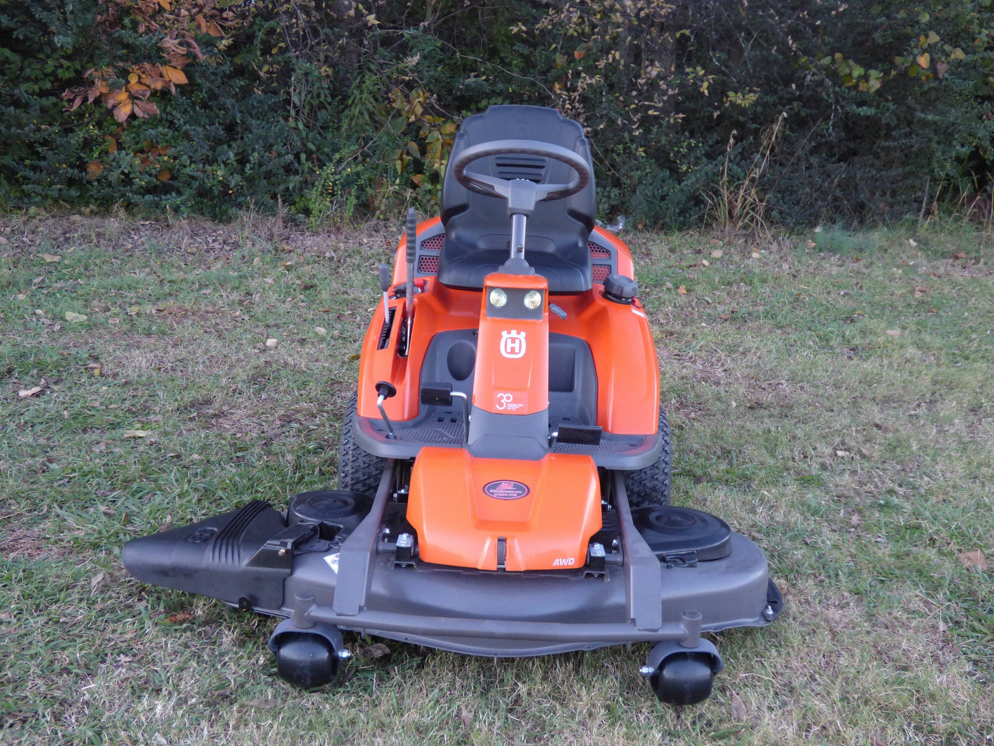 Husqvarna R 322T AWD