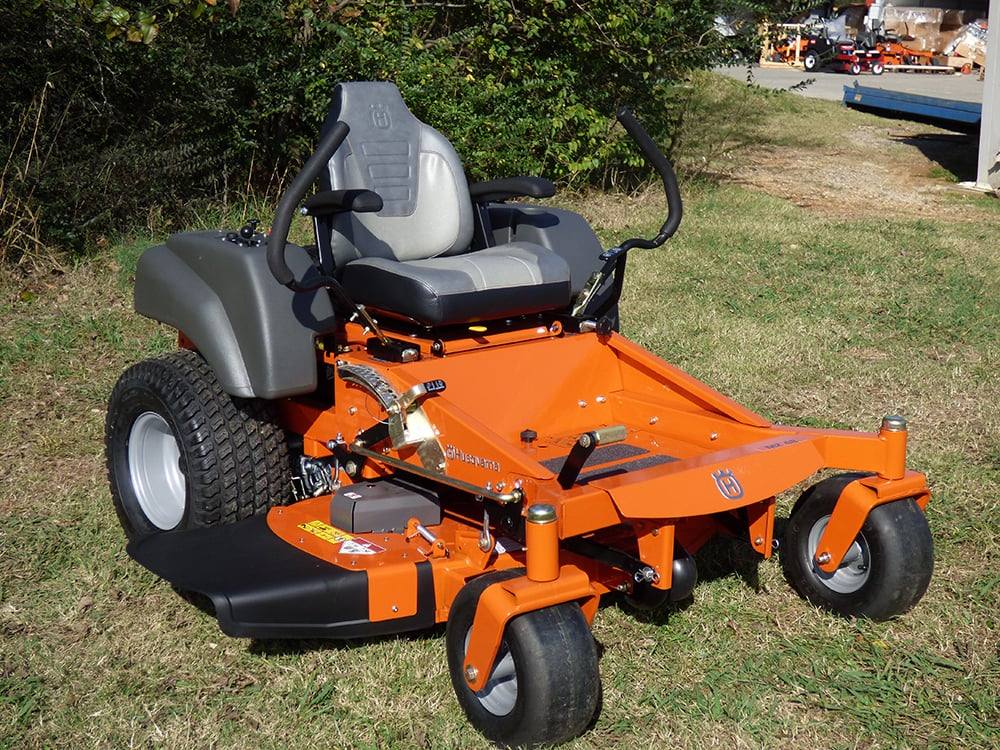Husqvarna MZ48 Zero Turn Lawn Mower with Gift Card