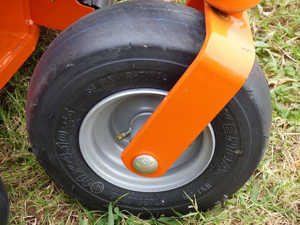 Husqvarna Z248F Zero Turn Lawn Mower with Gift Card