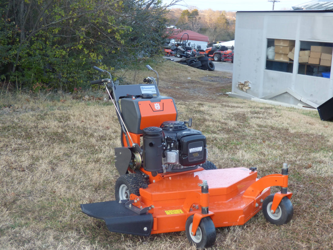 Husqvarna W448 Vanguard