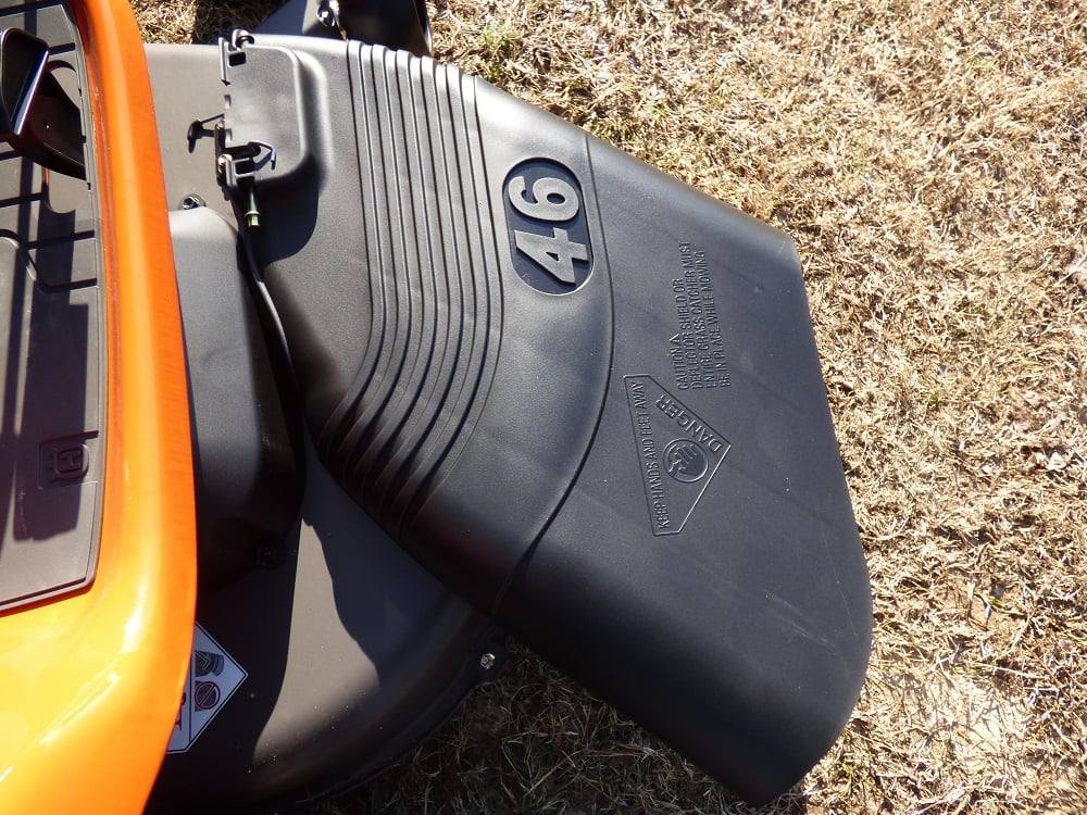 YTH22V46 Front right angle view
