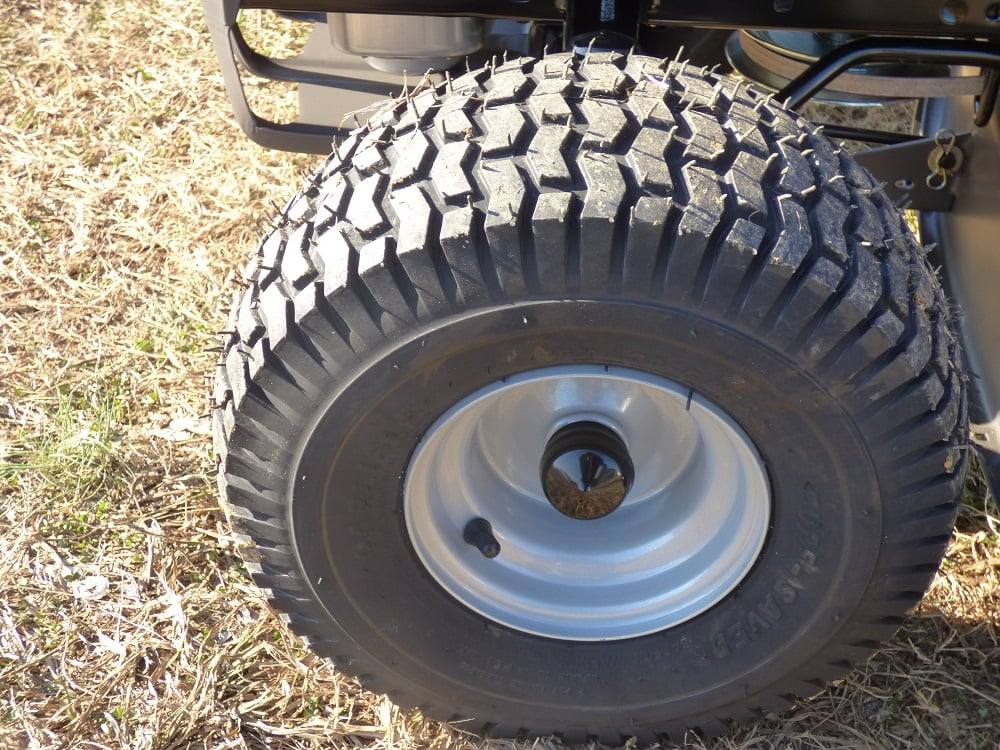 YTH22V46 Front right angle view