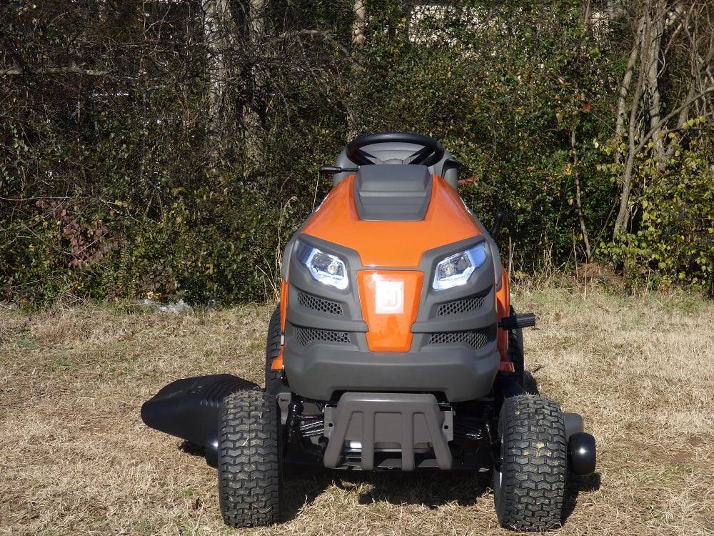 YTH22V46 Front right angle view