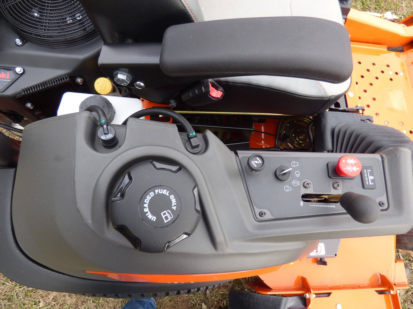 Husqvarna Z560 Kaw Lawn Mower