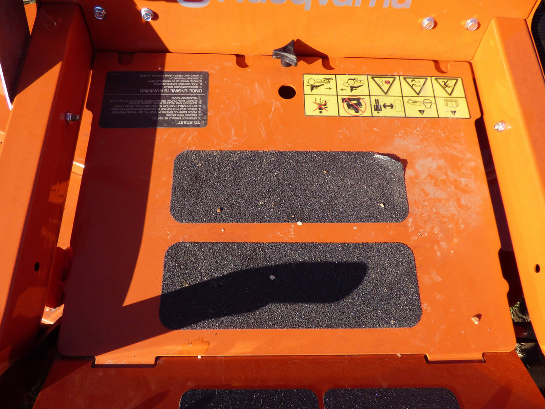 MZT52 Zero Turn Mower with Gift Card