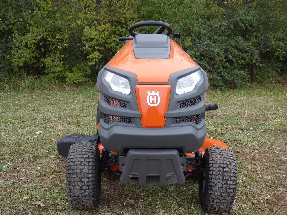 Husqvarna YTH1942 Lawn Tractor with Gift Card