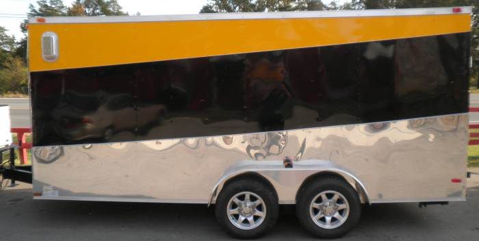 Enclosed Trailer 7'x16'