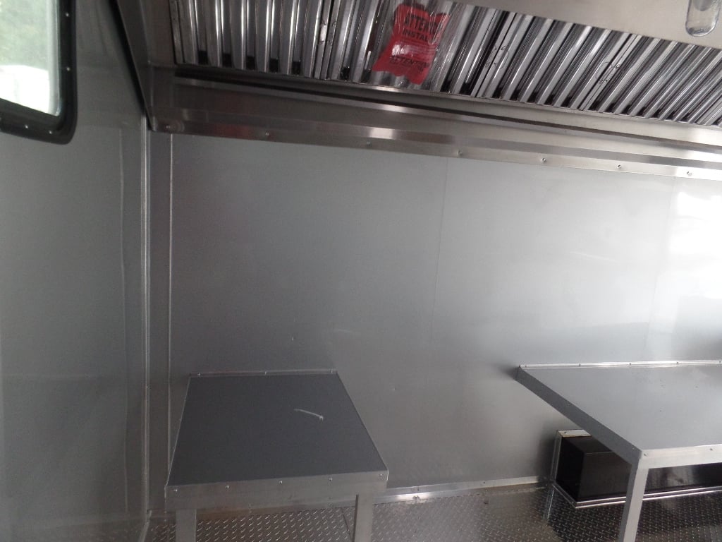 Concession Trailer 8.5' X 24' Brandy Wine Food Event Catering